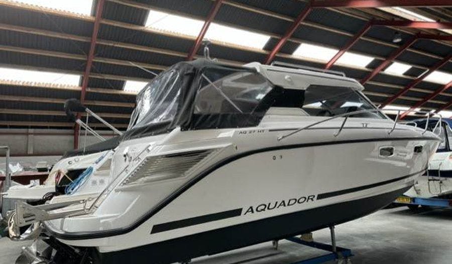 Aquador 27 HT - Hardtop motorbåd